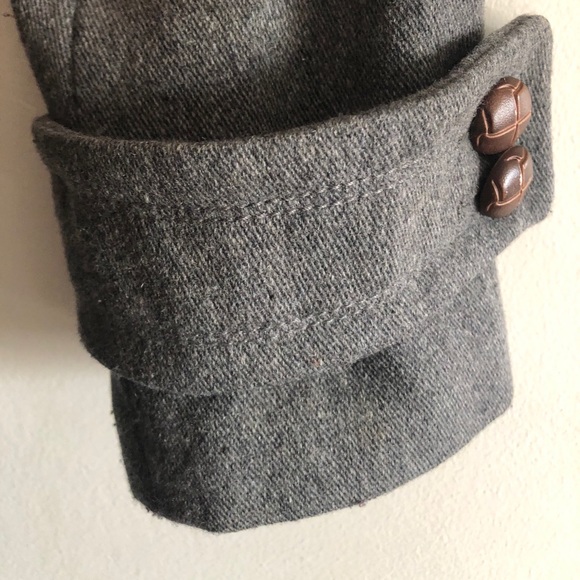 Loft Coat - Picture 4 of 12